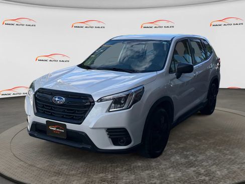 Used 2022 Subaru Forester AWD/4WD image 1