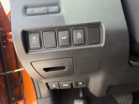 Used 2015 Nissan Murano Platinum w/ Platinum Technology Package FWD image 20