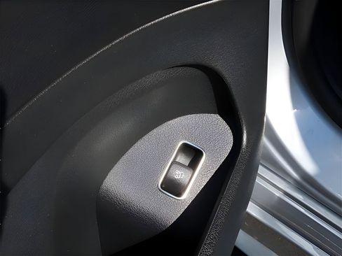 New 2025 Mercedes-Benz GLE 350 4MATIC image 58