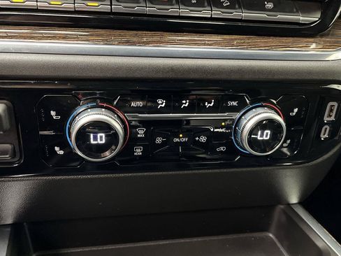 Certified 2024 GMC Sierra 1500 Elevation w/ Elevation Premium Package AWD/4WD image 24