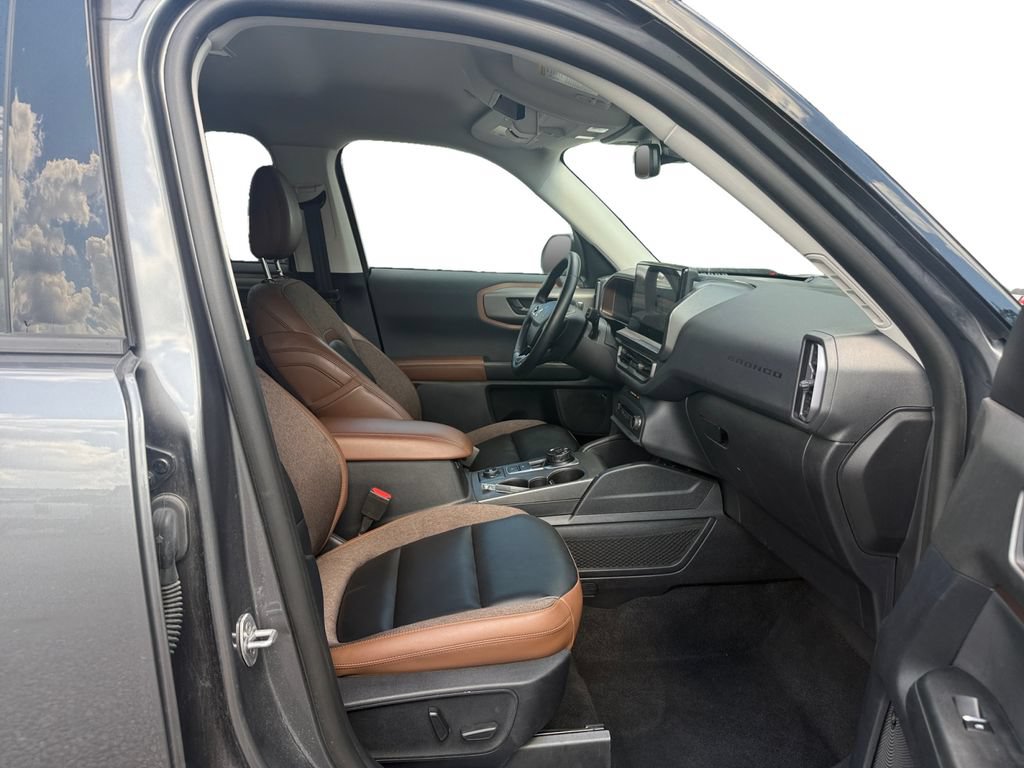 Used 2025 Ford Bronco Sport Outer Banks w/ Outer Banks Tech Package+ AWD/4WD image 15
