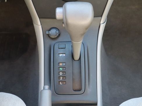 Used 2003 Toyota Corolla CE image 22