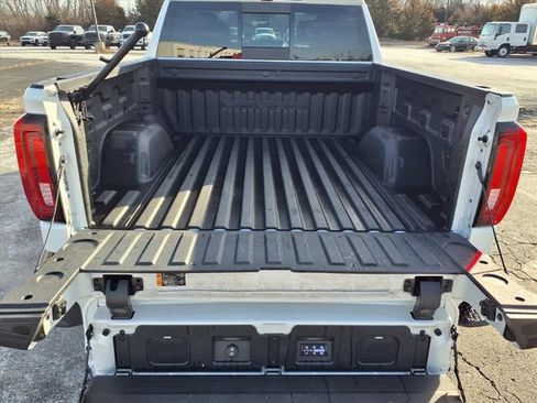 Used 2024 GMC Sierra 1500 Denali AWD/4WD image 46