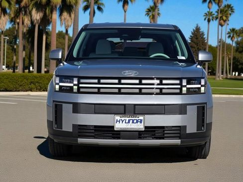 New 2026 Hyundai Santa Fe SE image 3