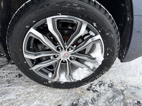 Used 2018 GMC Terrain Denali w/ Advanced Safety Package image 35