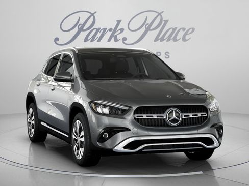 New 2026 Mercedes-Benz GLA 250 4MATIC image 34