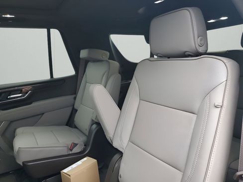New 2026 GMC Yukon Elevation w/ Elevation Premium Package image 19