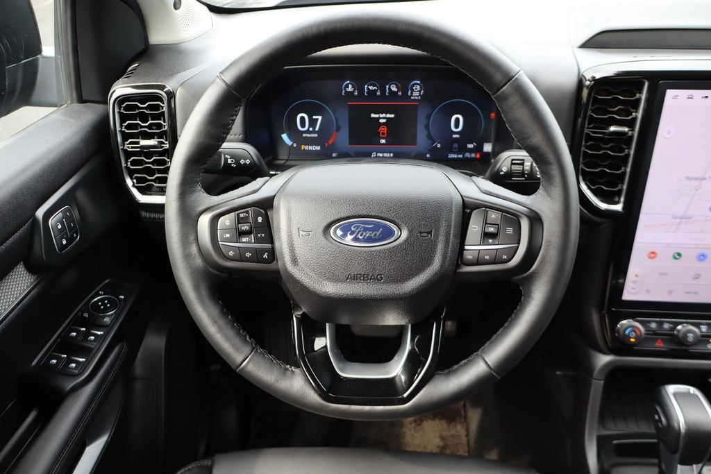 Used 2026 Ford Ranger Lariat w/ FX4 Off-Road Package AWD/4WD image 23