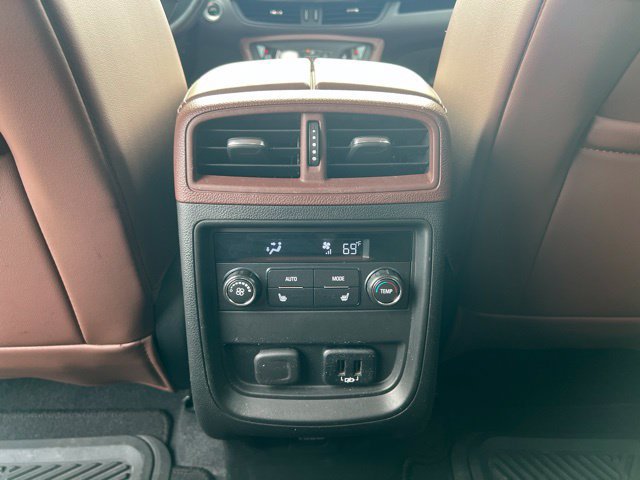 Used 2017 Buick Envision Premium AWD/4WD image 19