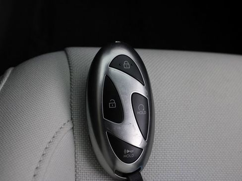 Used 2026 Hyundai Santa Fe SE image 31