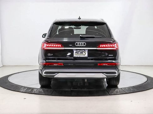Used 2024 Audi Q7 2.0T Premium w/ Convenience Package AWD/4WD image 3