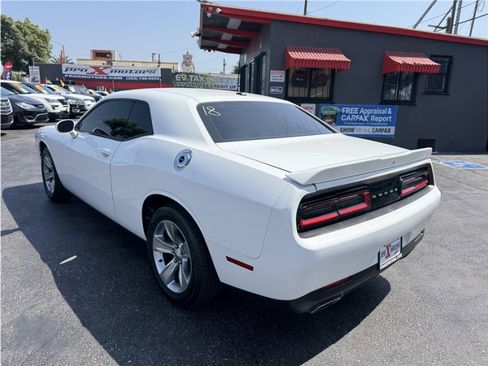 Used 2019 Dodge Challenger SXT image 12