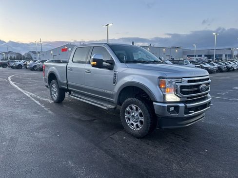 Used 2021 Ford F250 Lariat w/ Chrome Package image 9