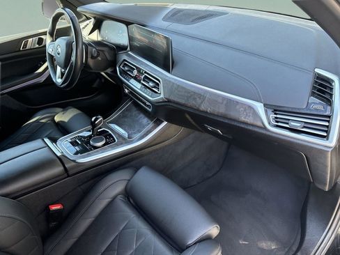 Used 2023 BMW X5 xDrive40i w/ Premium Package image 21