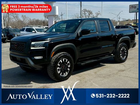 Used 2024 Nissan Frontier PRO-4X w/ Technology Package image 3