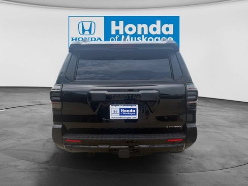 Used 2025 Toyota 4Runner Platinum AWD/4WD image 6