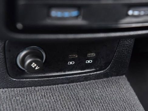 Used 2023 Audi Q3 2.0T Premium w/ Convenience Package image 23