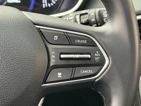 Used 2019 Hyundai Santa Fe Limited image 22