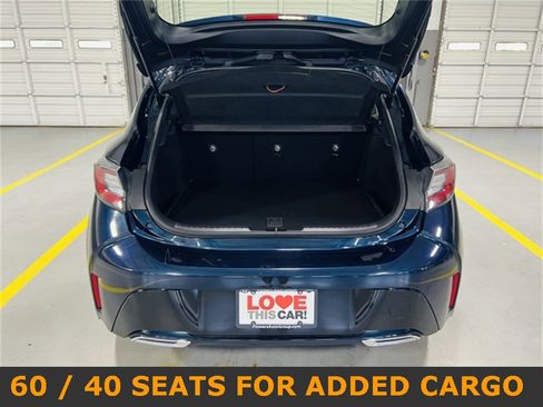 Used 2022 Toyota Corolla SE image 9