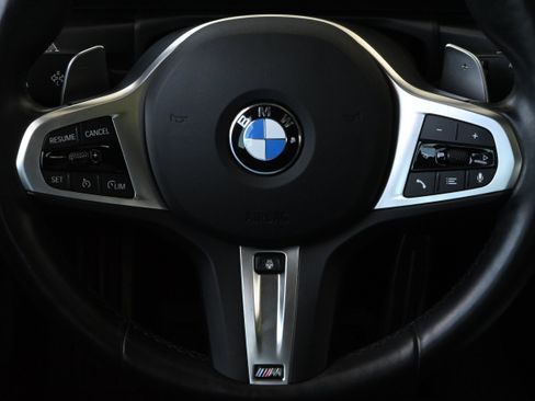 Used 2024 BMW 330i Sedan w/ M Sport Package RWD image 31