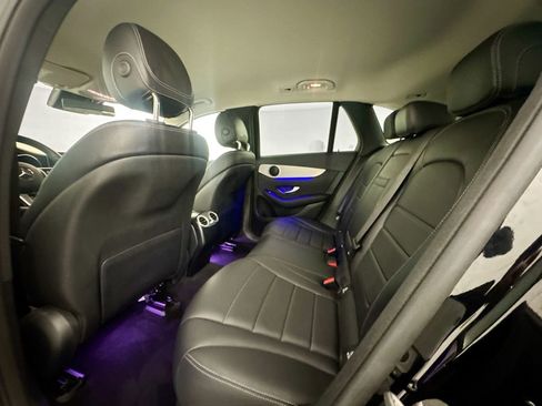 Used 2022 Mercedes-Benz GLC 300 image 23