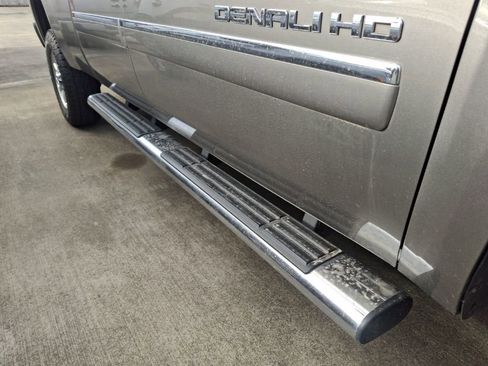 Used 2013 GMC Sierra 2500 Denali image 6