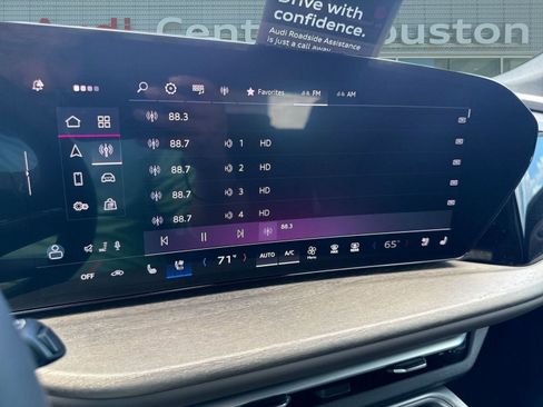 New 2025 Audi Q5 Premium Plus image 23