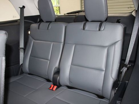 New 2026 Ford Explorer Active RWD image 26