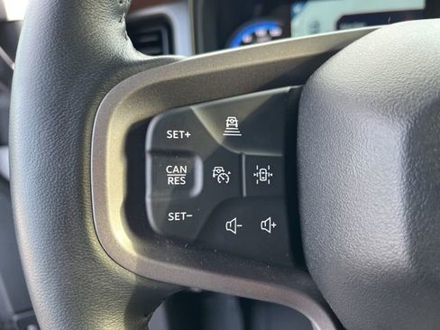 Used 2024 Ford Bronco Outer Banks image 18