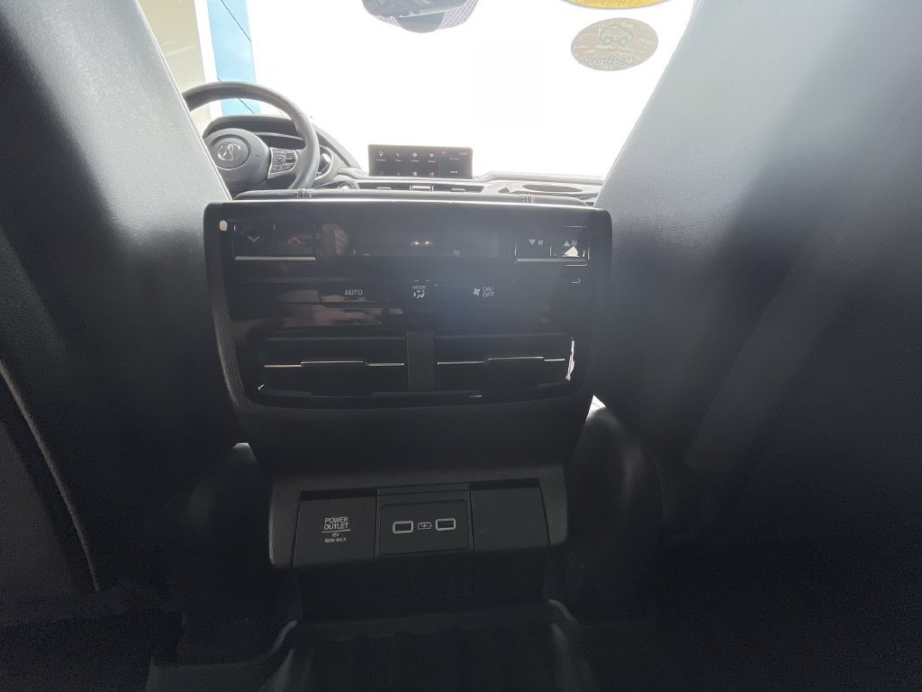 Used 2024 Acura MDX w/ Technology Package FWD image 22