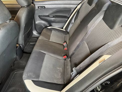 Used 2021 Nissan Versa SV FWD image 21