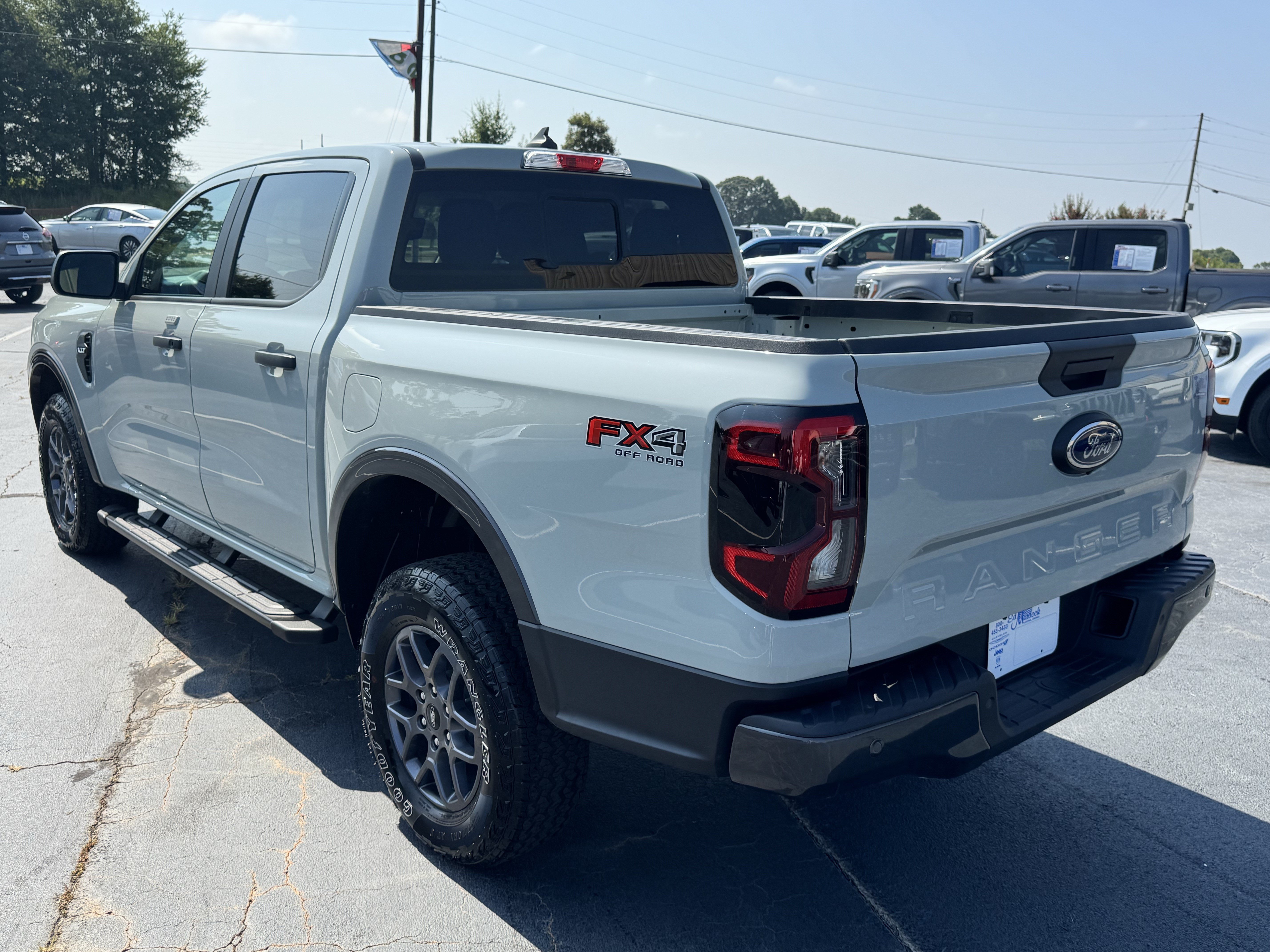 Used 2024 Ford Ranger XLT w/ FX4 Off-Road Package AWD/4WD image 7