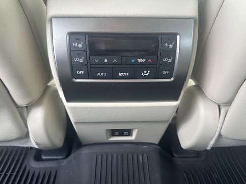 Used 2023 Lexus GX 460 Premium w/ Premium Package AWD/4WD image 13