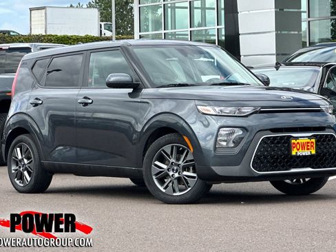 Used 2021 Kia Soul S FWD image 1