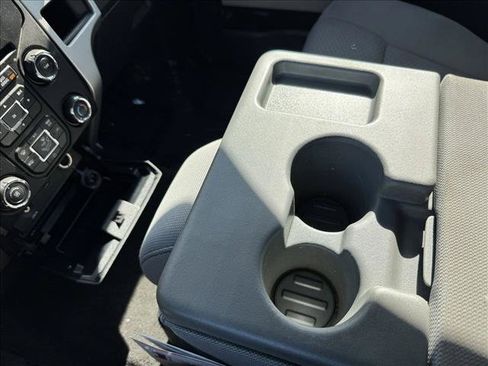 Used 2013 Ford F150 XLT w/ Luxury Equipment Group AWD/4WD image 16