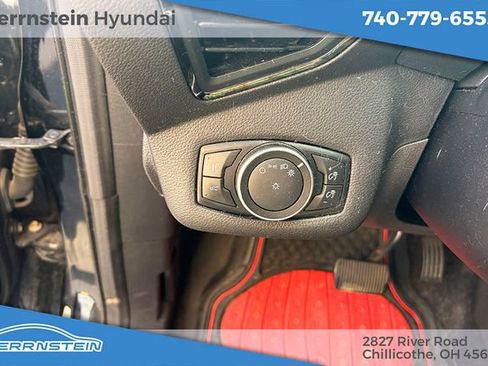 Used 2017 Ford Escape Titanium AWD/4WD image 18