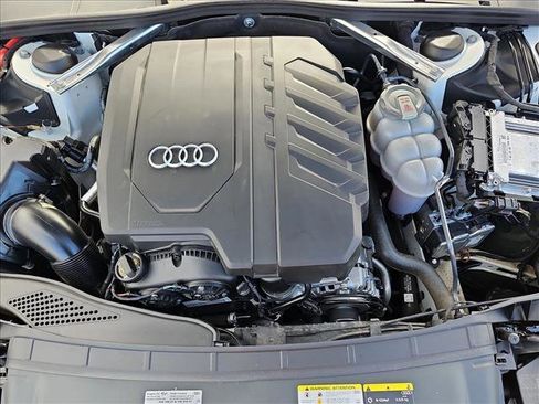 Used 2022 Audi A4 2.0T Premium w/ Convenience Package image 22
