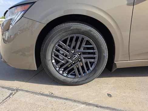 New 2026 Nissan Sentra SV w/ Floor Mat Package FWD image 28