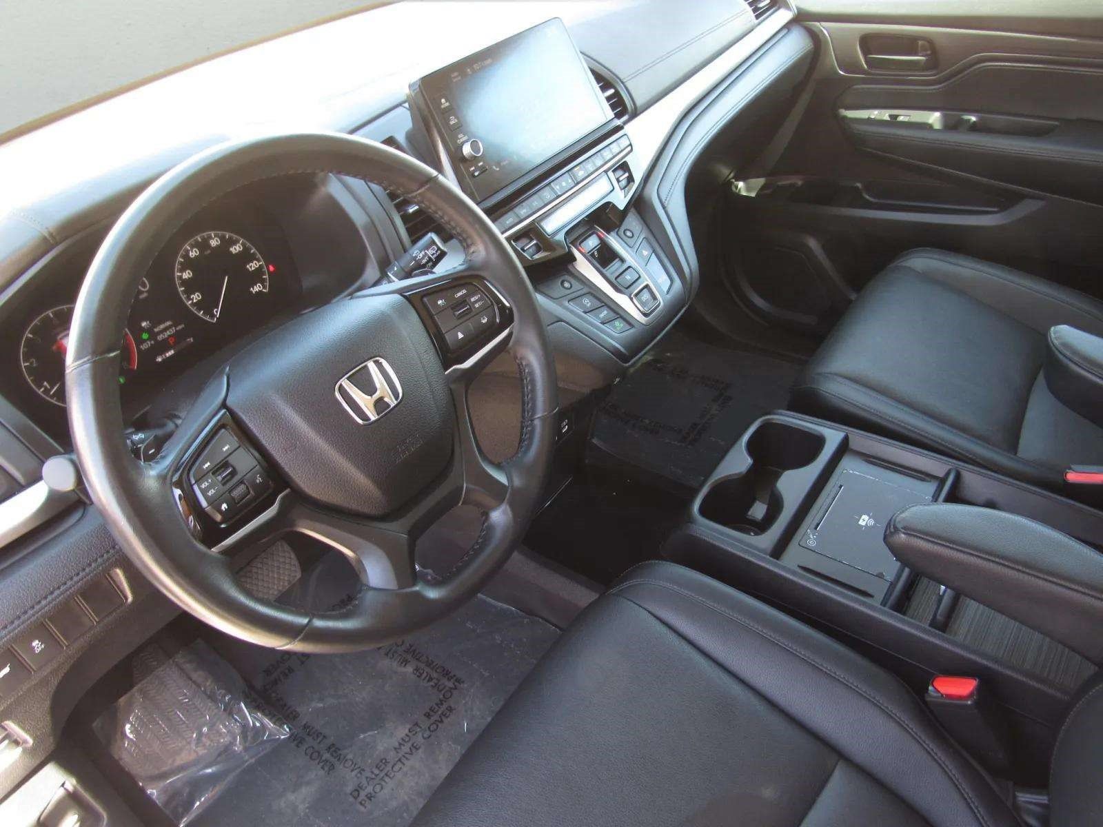 Certified 2025 Honda Odyssey EX-L image 17