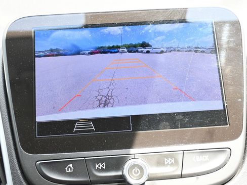 Used 2024 Chevrolet Malibu LT FWD image 16