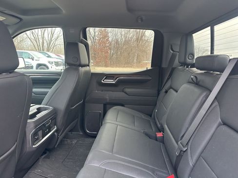 Used 2024 GMC Sierra 1500 SLT w/ SLT Premium Plus Package image 10