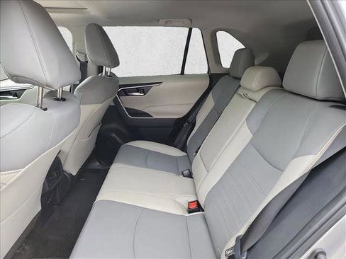 Used 2025 Toyota RAV4 XLE Premium FWD image 14