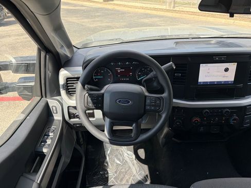 New 2026 Ford F250 XL image 5