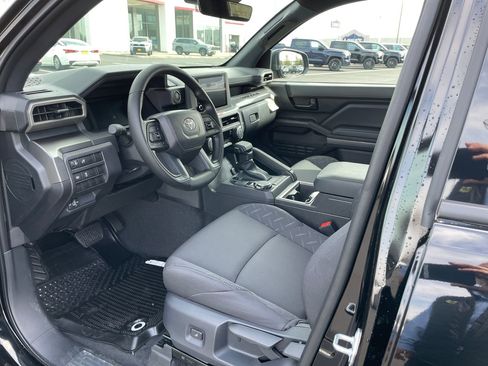 New 2026 Toyota Tacoma SR5 AWD/4WD image 10