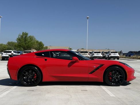Used 2016 Chevrolet Corvette Stingray Coupe w/ 2LT Preferred Equipment Group image 3