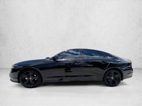 Used 2024 Honda Accord Sport image 6