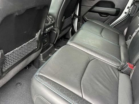 Used 2024 Jeep Wrangler High Altitude image 11