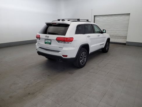 Used 2019 Jeep Grand Cherokee Limited AWD/4WD image 9