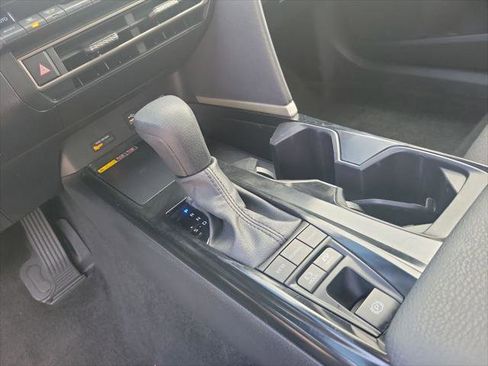 Certified 2025 Toyota Camry LE image 29