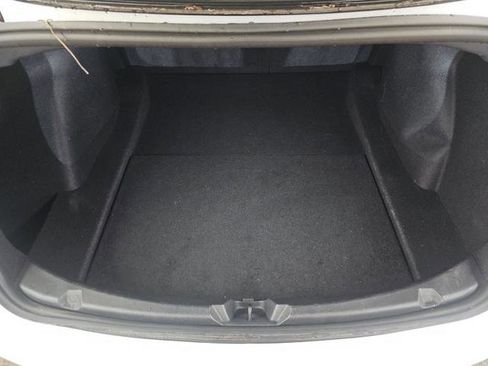 Used 2021 Tesla Model 3 Standard Range Plus image 7